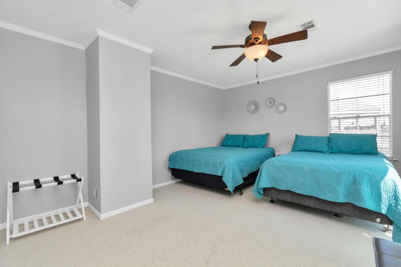 Beauty On The Water! House Near The Beaches! Holiday home *