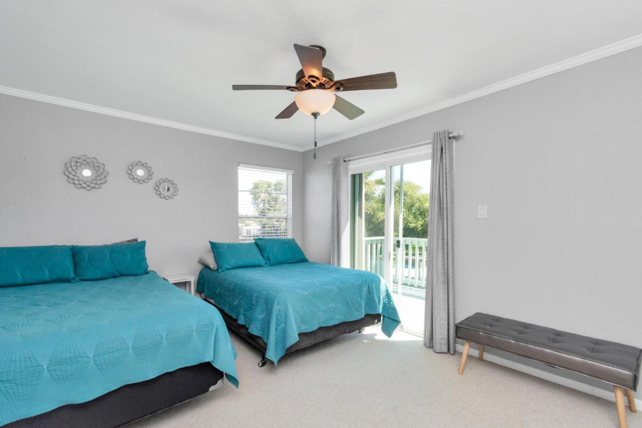 Beauty On The Water! House Near The Beaches! * Galveston